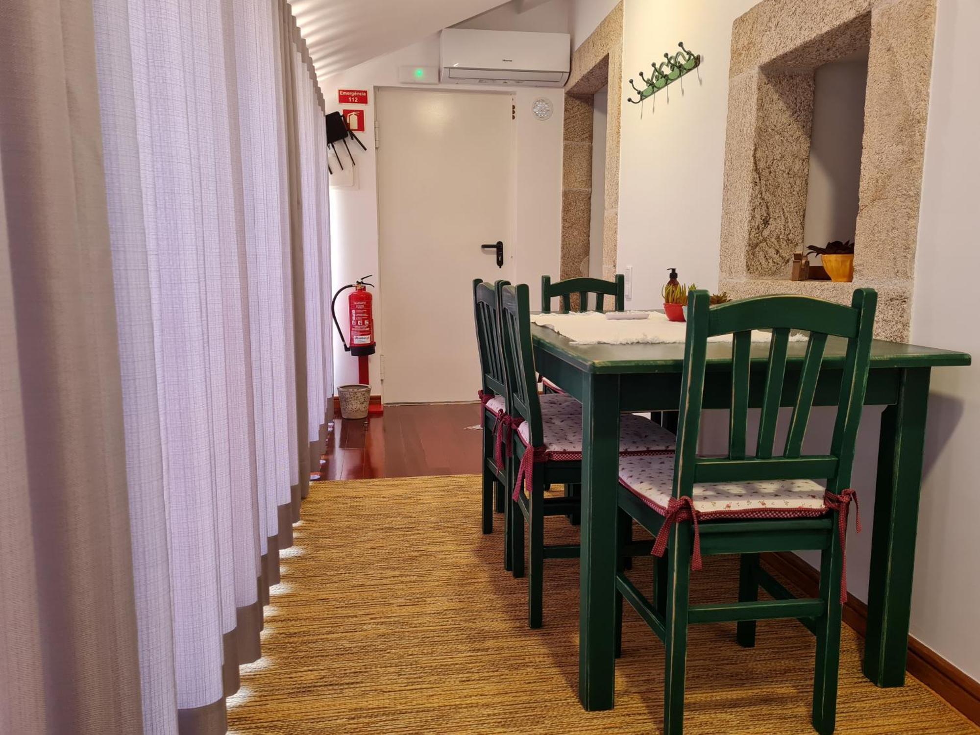 ואלה דה קאמברה Coliving The Valley Portugal - Pt Apartamentos Com Cozinha Partilhada - En Apartments With Shared Kitchen מראה חיצוני תמונה